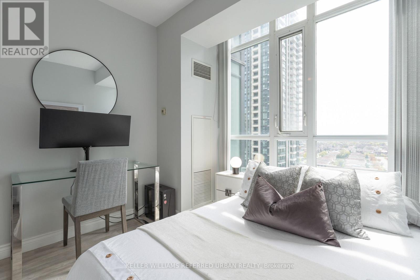 #1107 4070 CONFEDERATION PARKWAY - 18
