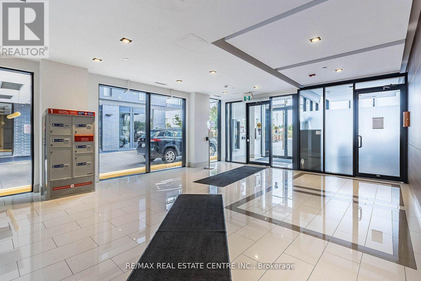 #B314 5240 DUNDAS STREET - 30