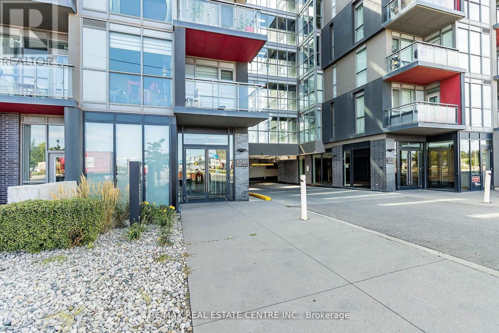 #B314 5240 DUNDAS STREET - 33