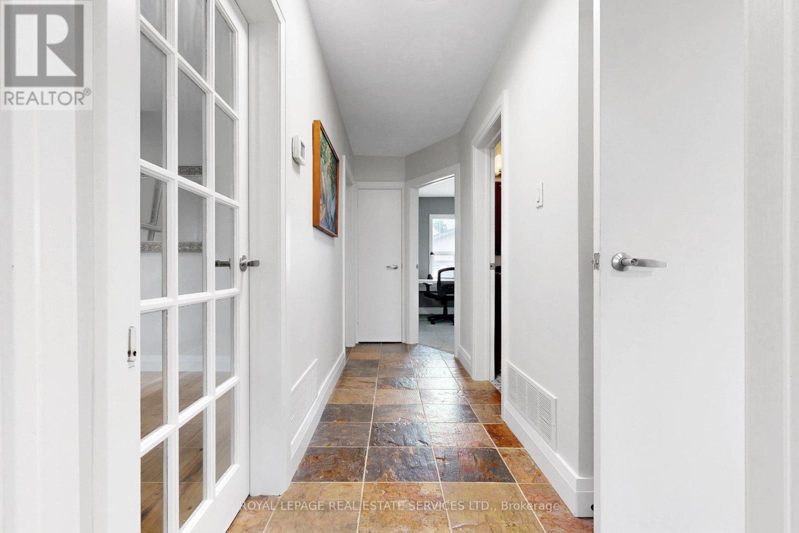 6 PARKCHESTER ROAD - 13