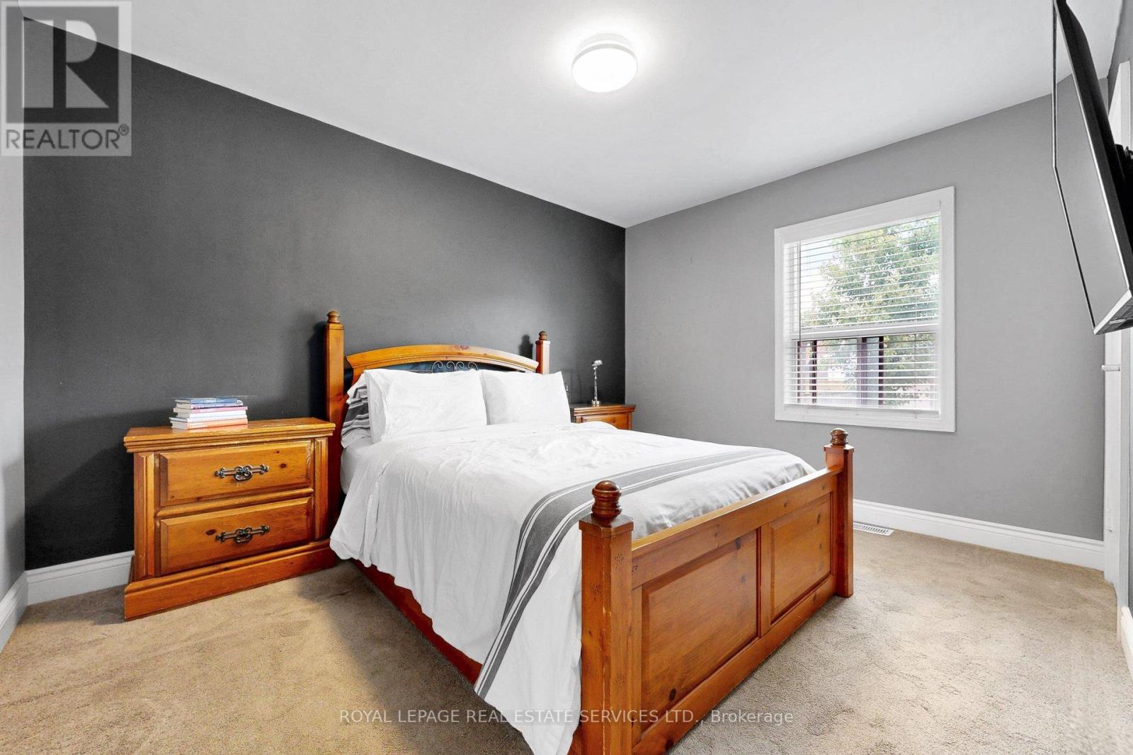 6 PARKCHESTER ROAD - 14