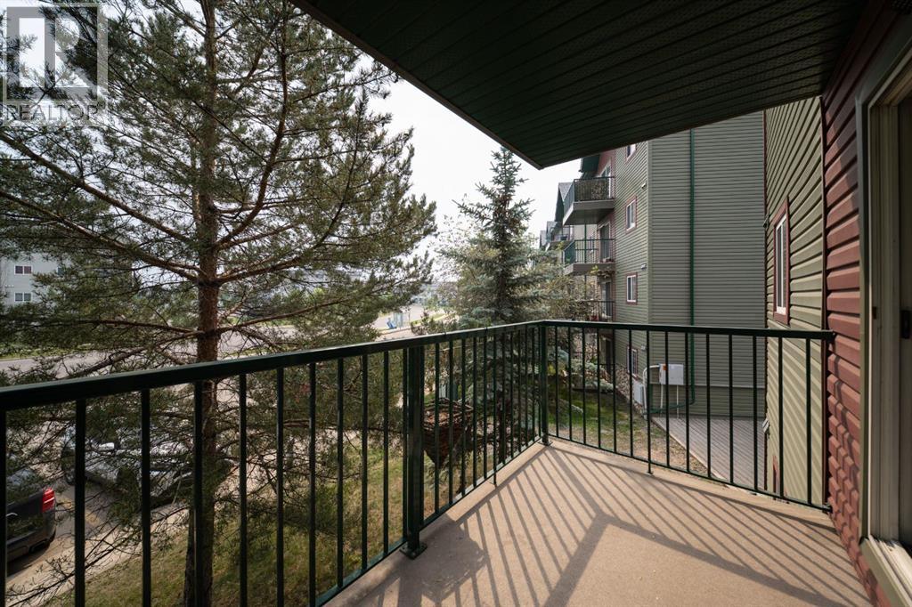 200 Lougheed Drive, Fort McMurray