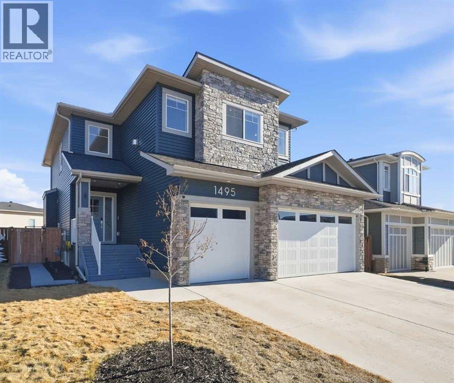 1495 Aldrich Place - 1