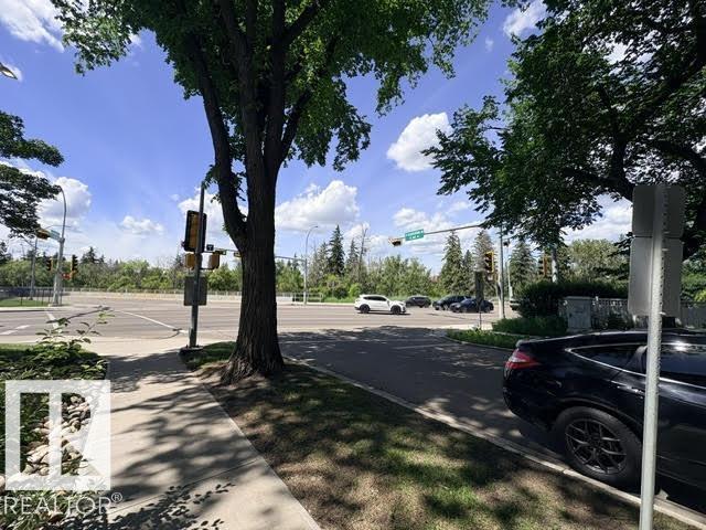 #205 9131 99 ST NW - 40