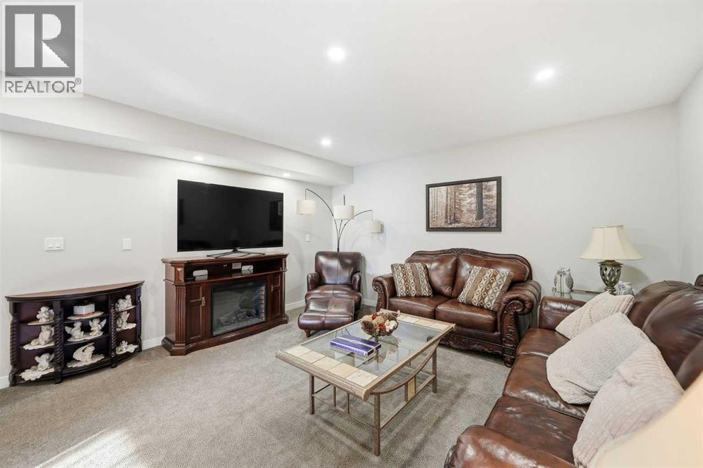 1495 Aldrich Place - 34