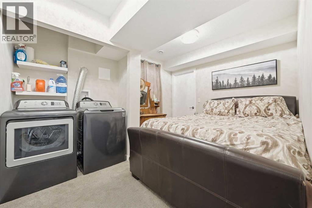 1495 Aldrich Place - 36