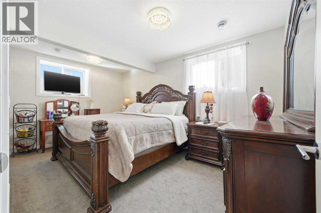 1495 Aldrich Place - 37