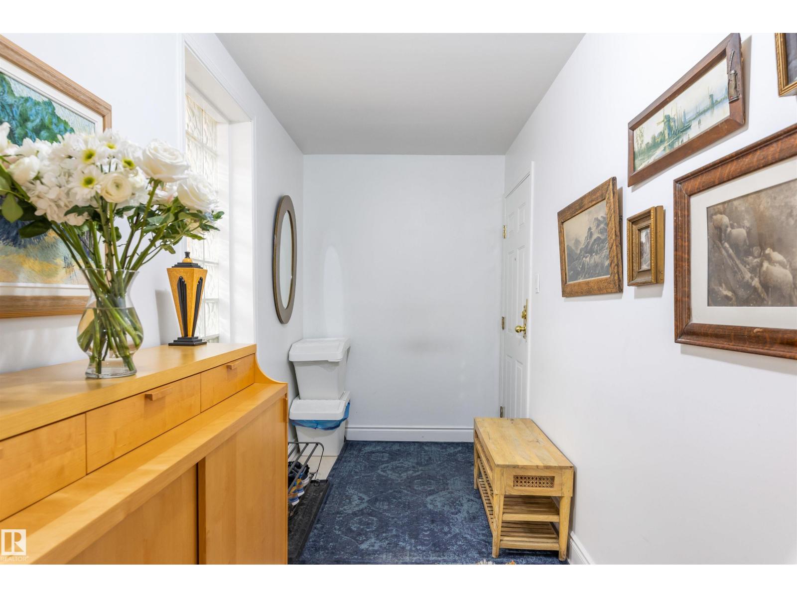 #205 9131 99 ST NW - 4