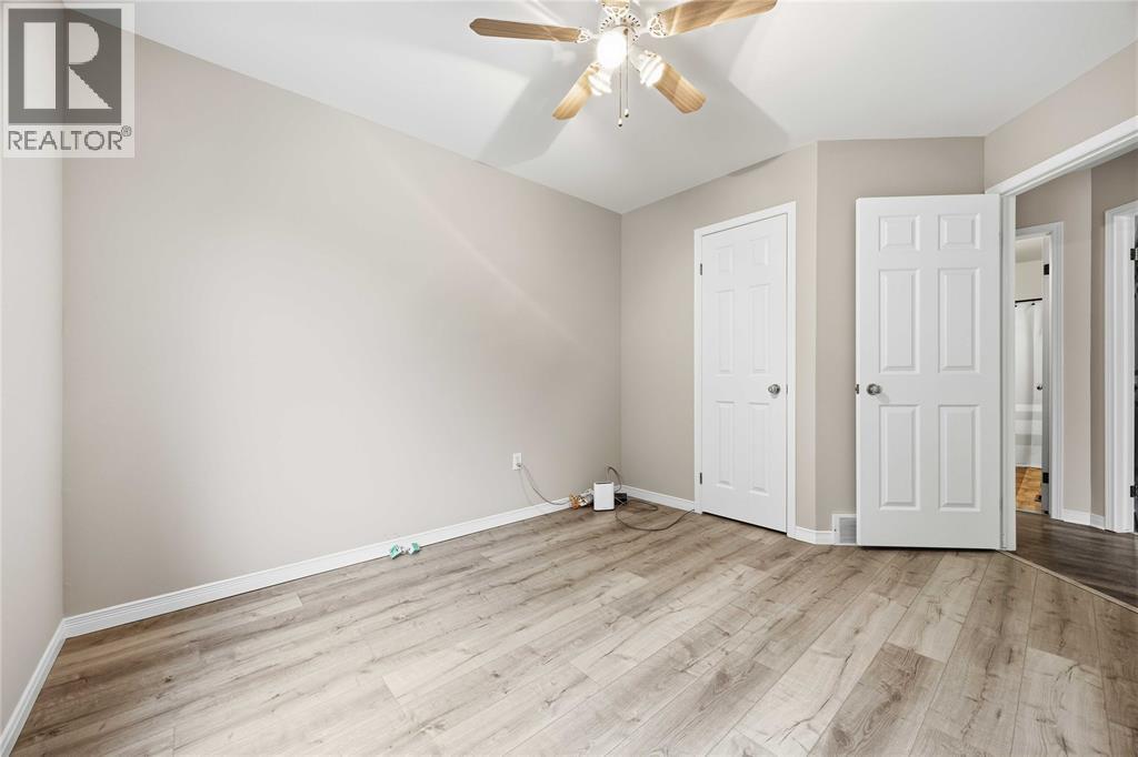 10158 VICTORIA STREET - Image 20