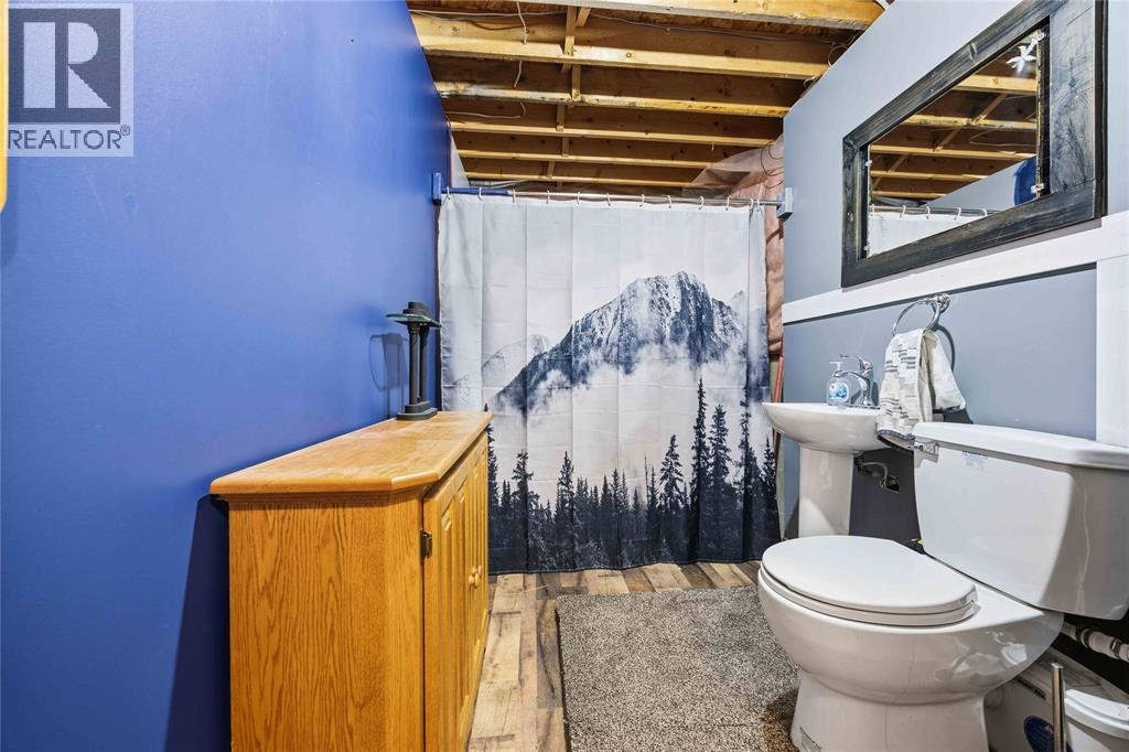 10158 VICTORIA STREET - 31