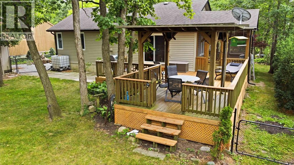 10158 VICTORIA STREET - Image 41