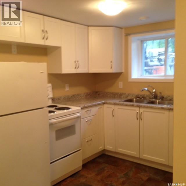 2426 Harvey STREET — photo 26