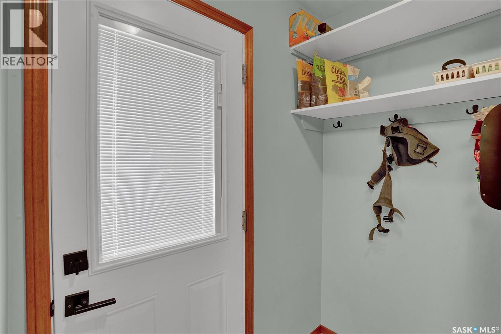 1330 Courtney STREET — photo 18
