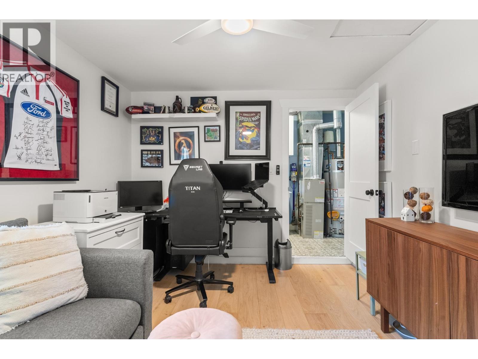 4371 HERMITAGE DRIVE, Richmond