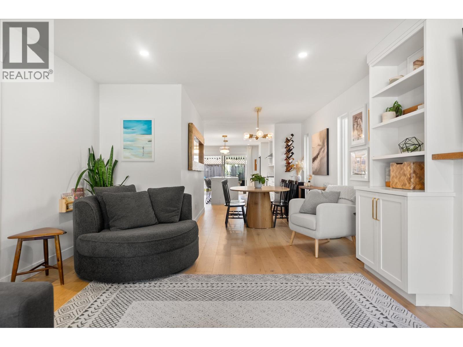 4371 HERMITAGE DRIVE, Richmond