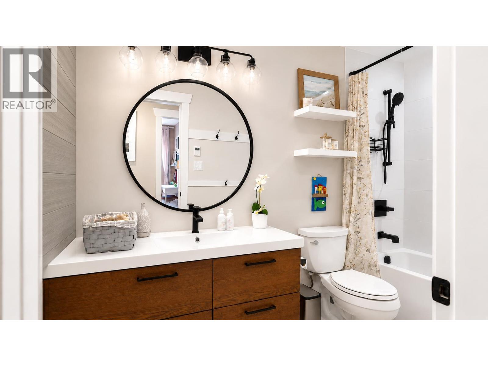 4371 HERMITAGE DRIVE, Richmond