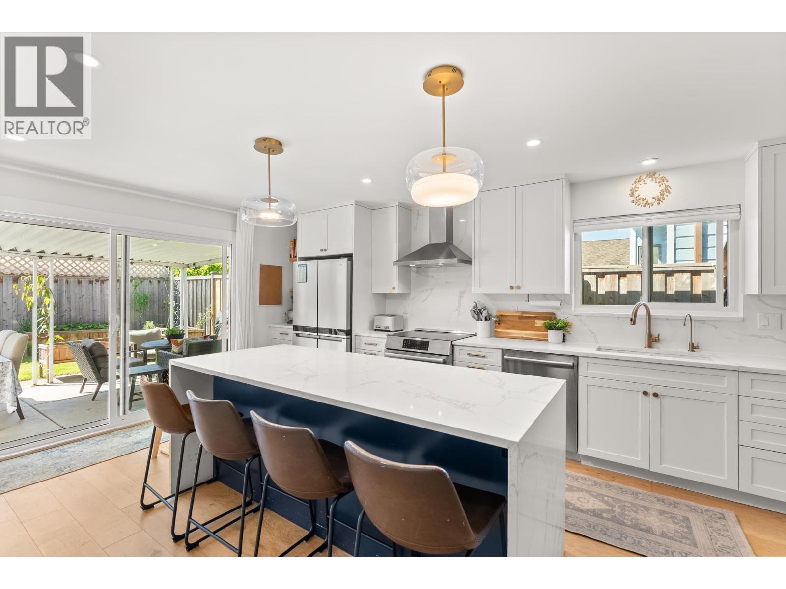 4371 HERMITAGE DRIVE, Richmond