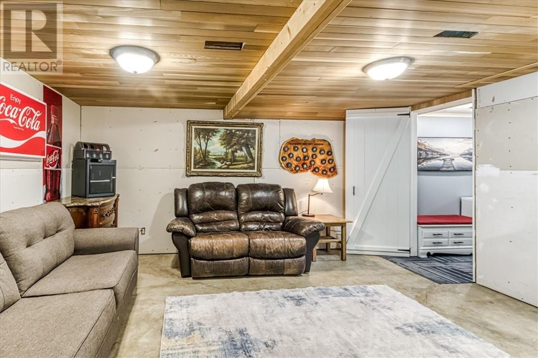 48 Power Street - 25