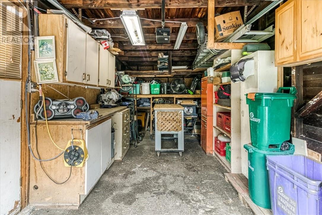 48 Power Street - 32