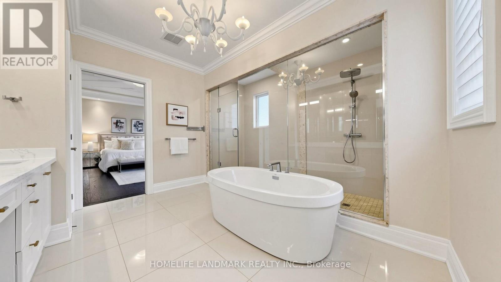 402 FARRELL ROAD - 30