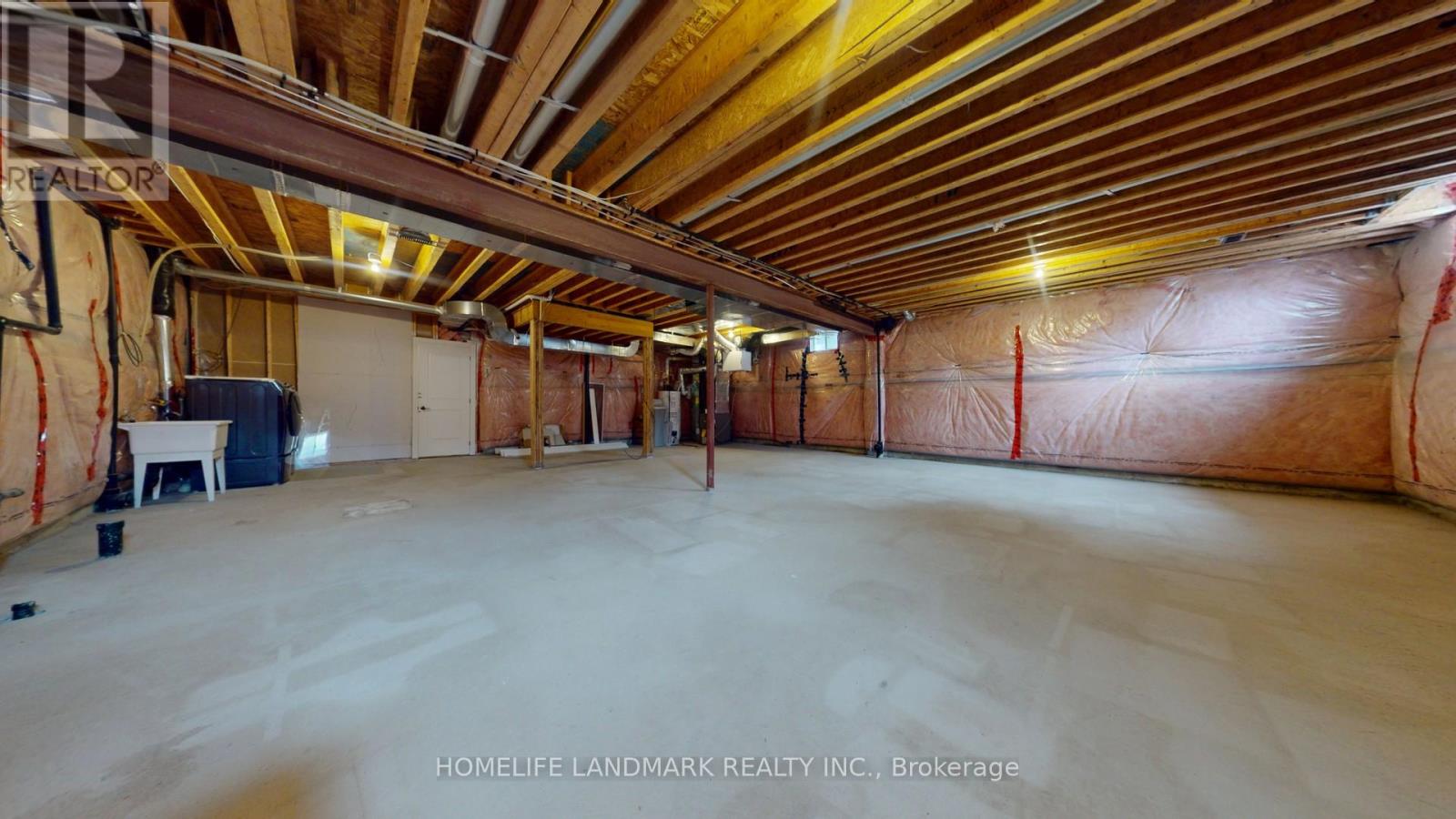402 FARRELL ROAD - 44