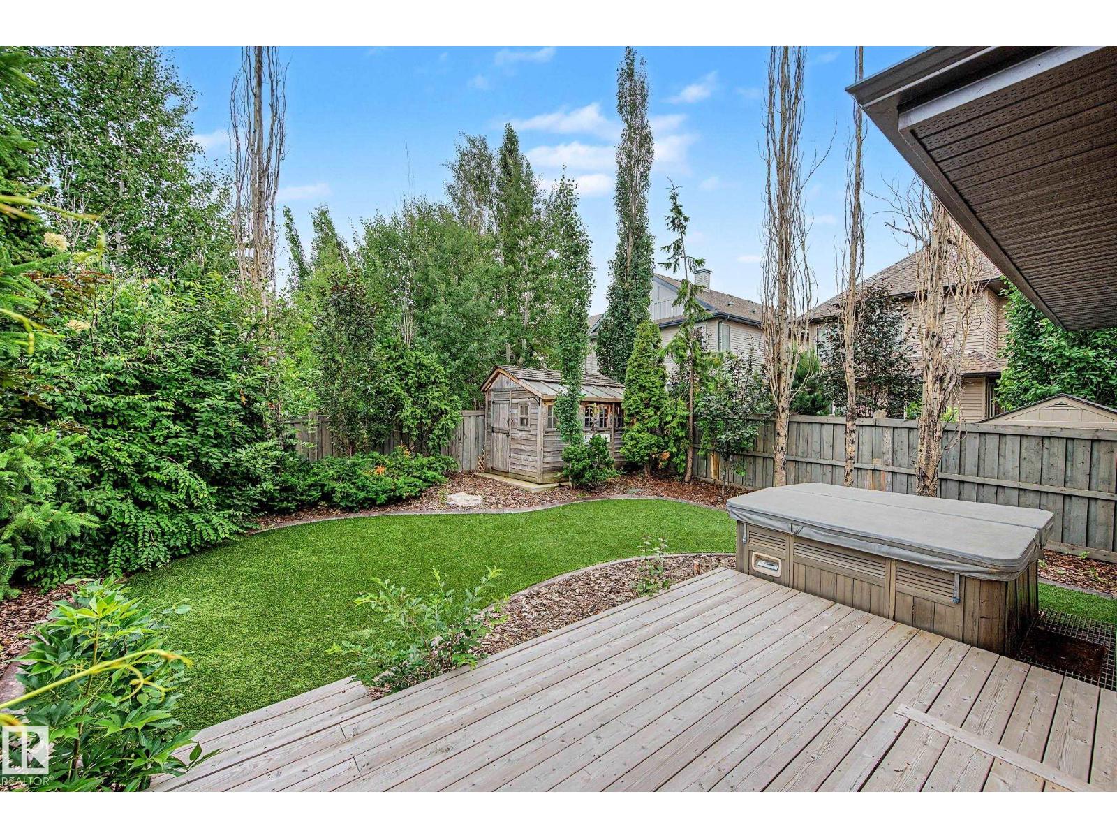 1110 ARMITAGE CR SW - 47