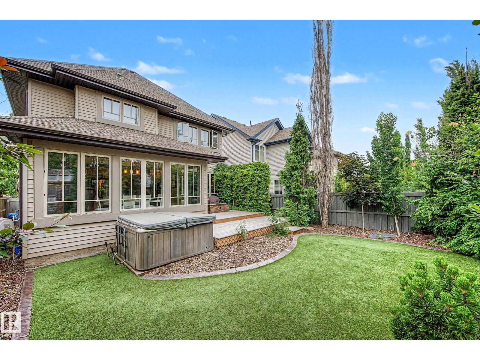 1110 ARMITAGE CR SW - 51