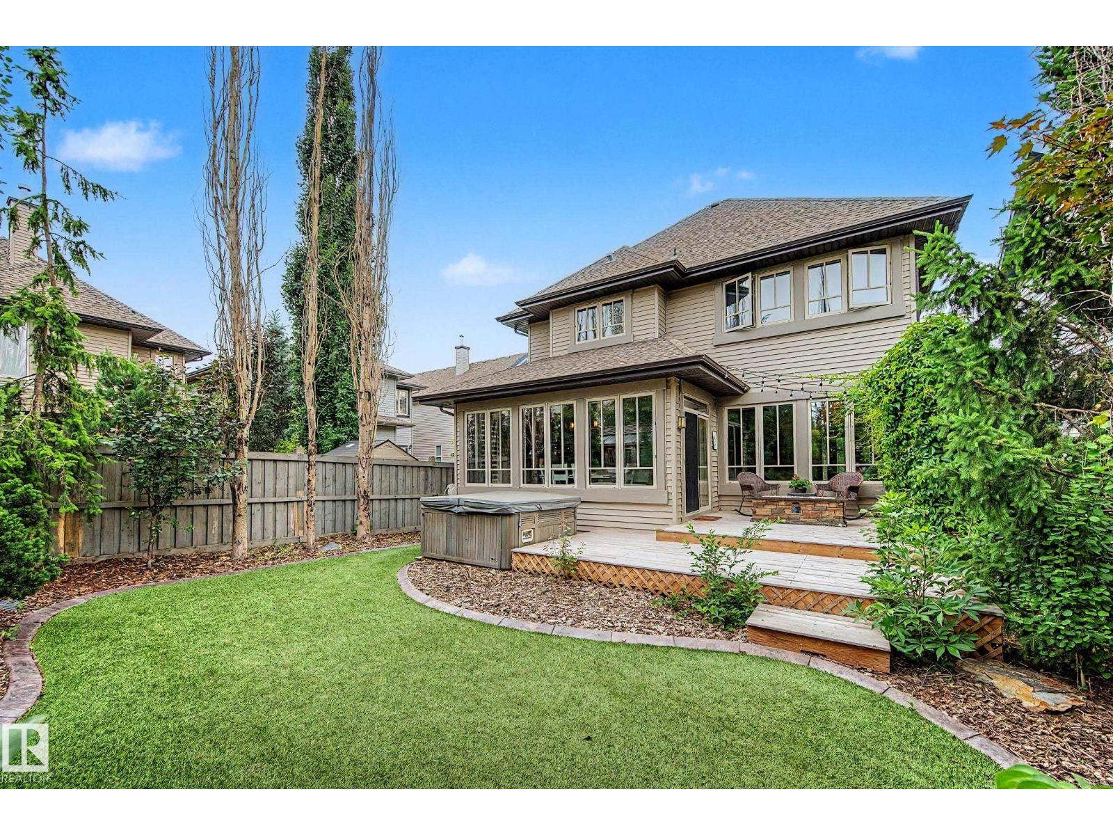 1110 ARMITAGE CR SW - 53