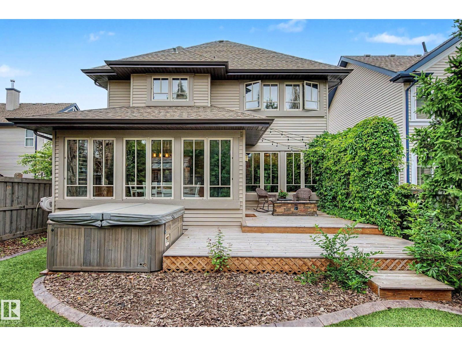 1110 ARMITAGE CR SW - 54