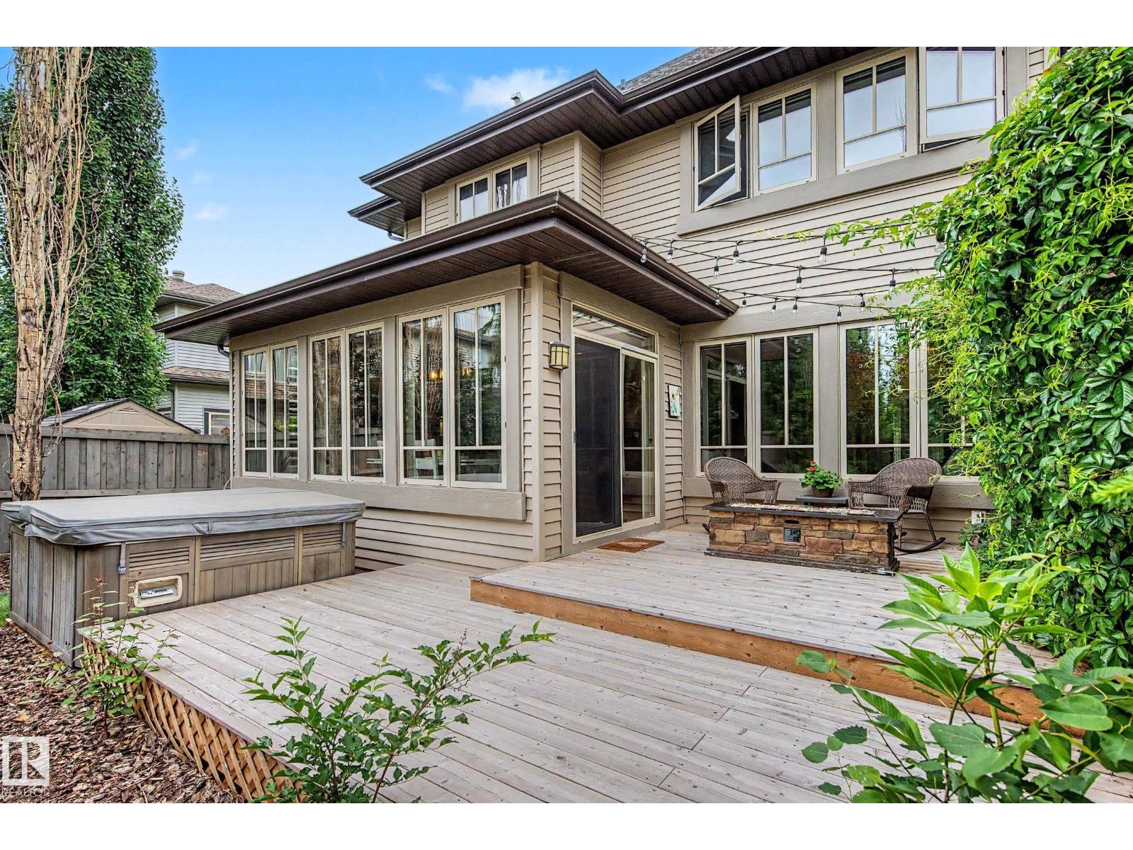 1110 ARMITAGE CR SW - 49