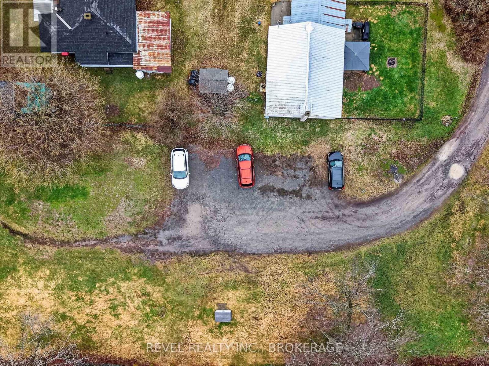 6688 HIGHWAY 38 - 43