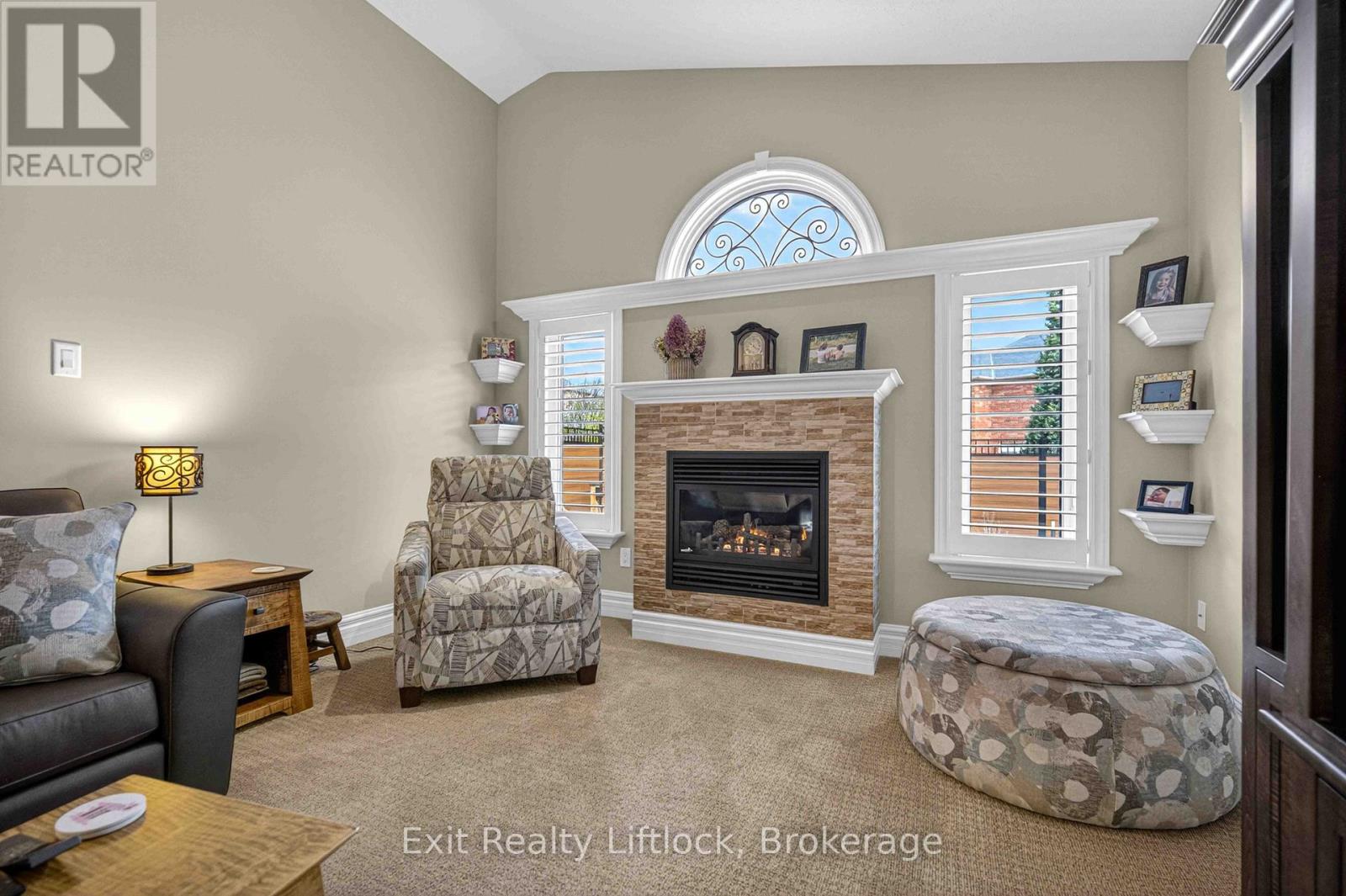 640 HERITAGE TRAIL - 16