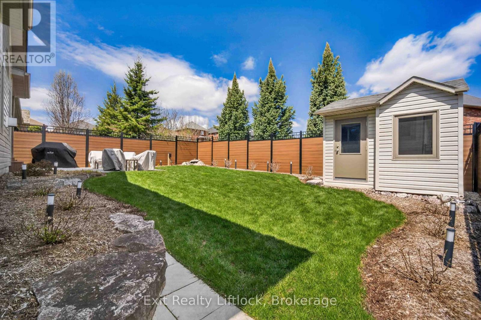 640 HERITAGE TRAIL - 42