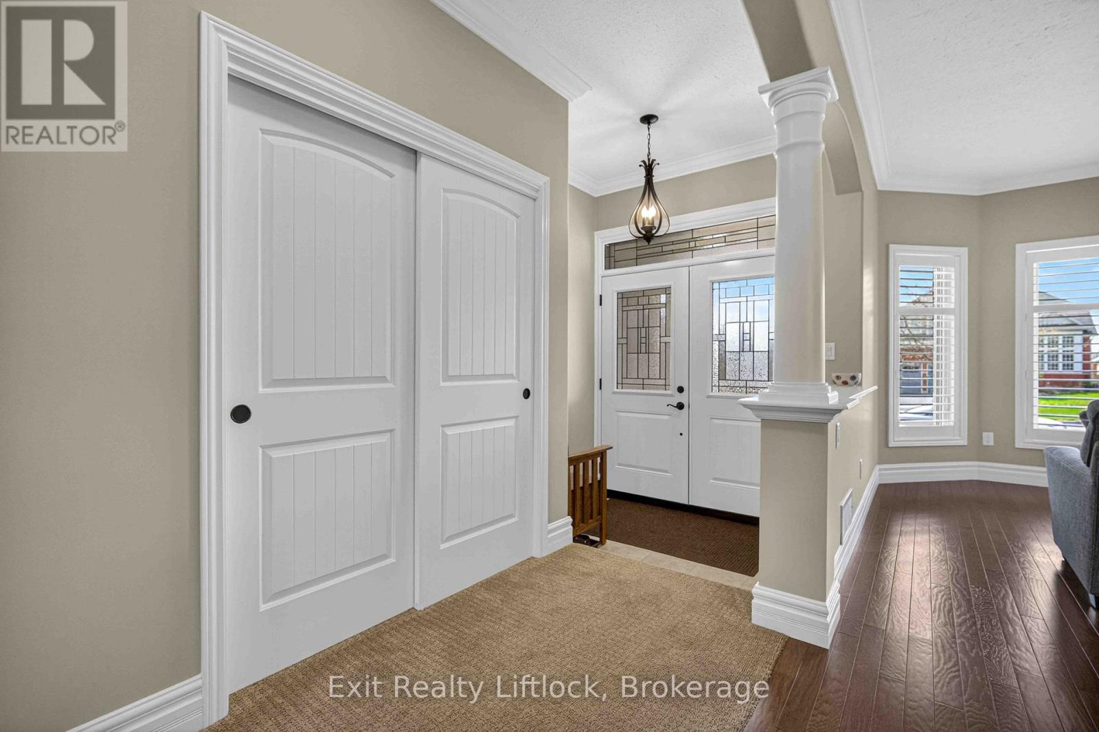 640 HERITAGE TRAIL - 6
