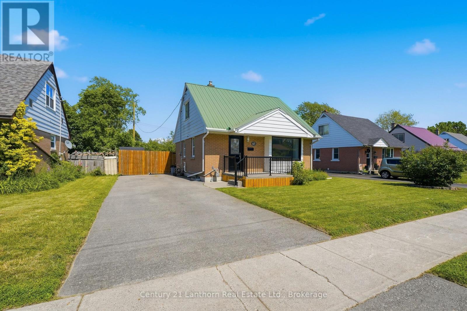 63 FOURTH AVENUE - 31