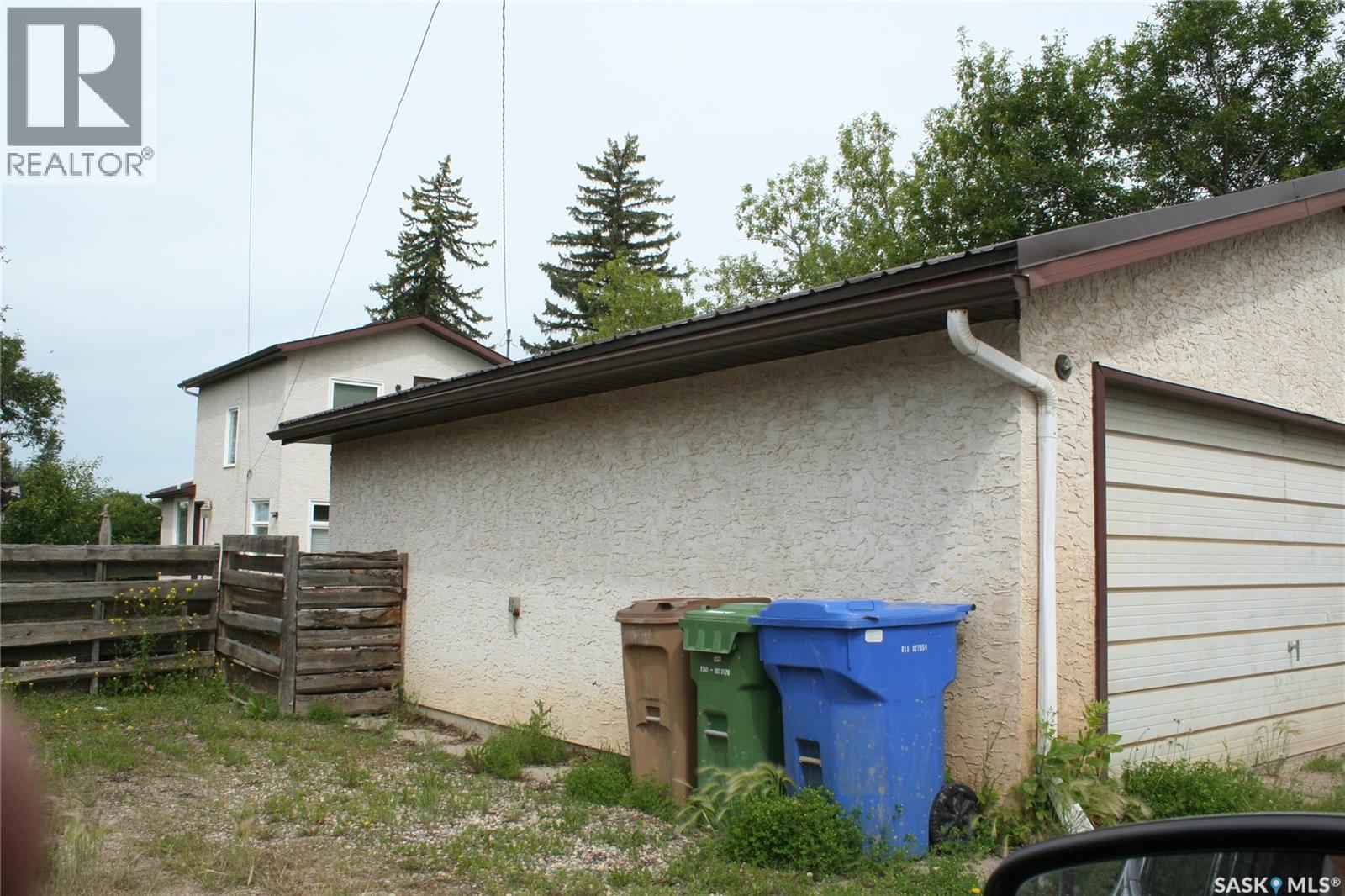 1821 Connaught STREET - 23