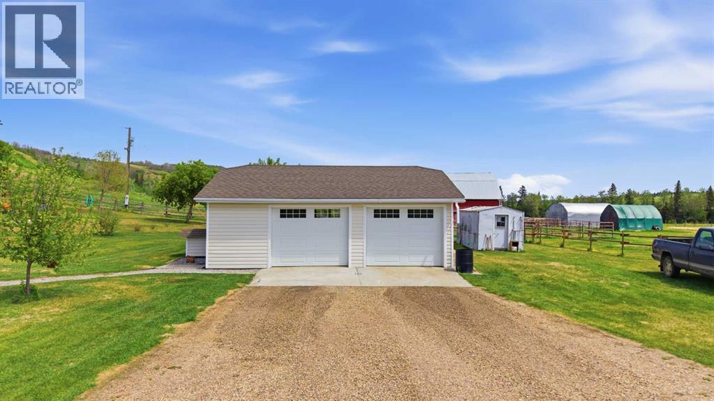 38105 Range Road 244 — photo 35