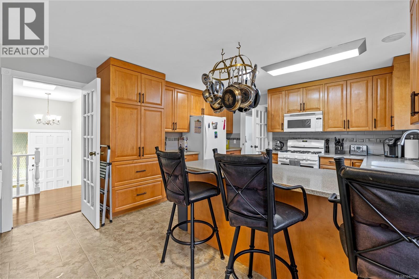 1448 Rose Ann Dr, Nanaimo