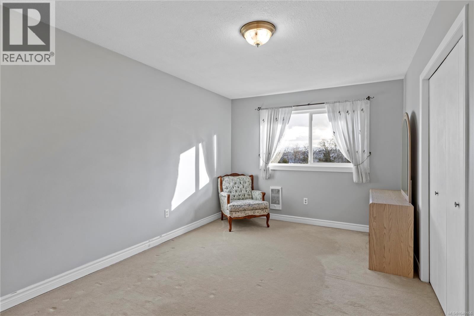 1448 Rose Ann Dr, Nanaimo