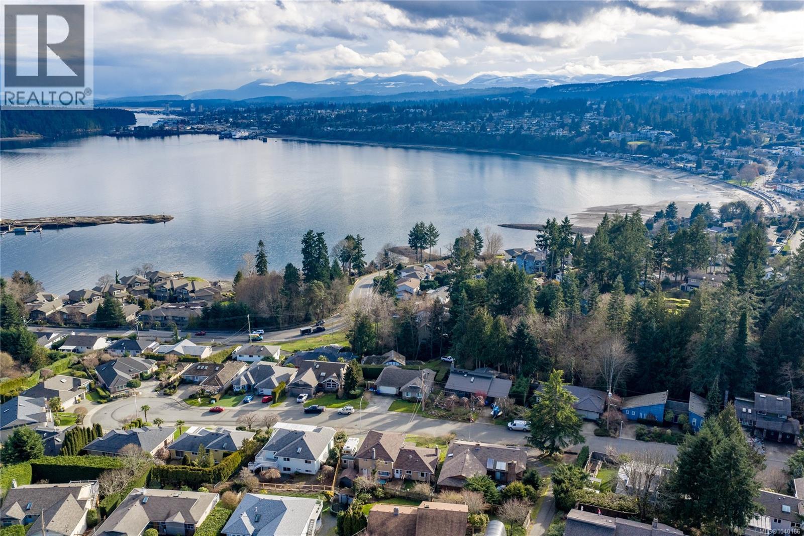 1448 Rose Ann Dr, Nanaimo
