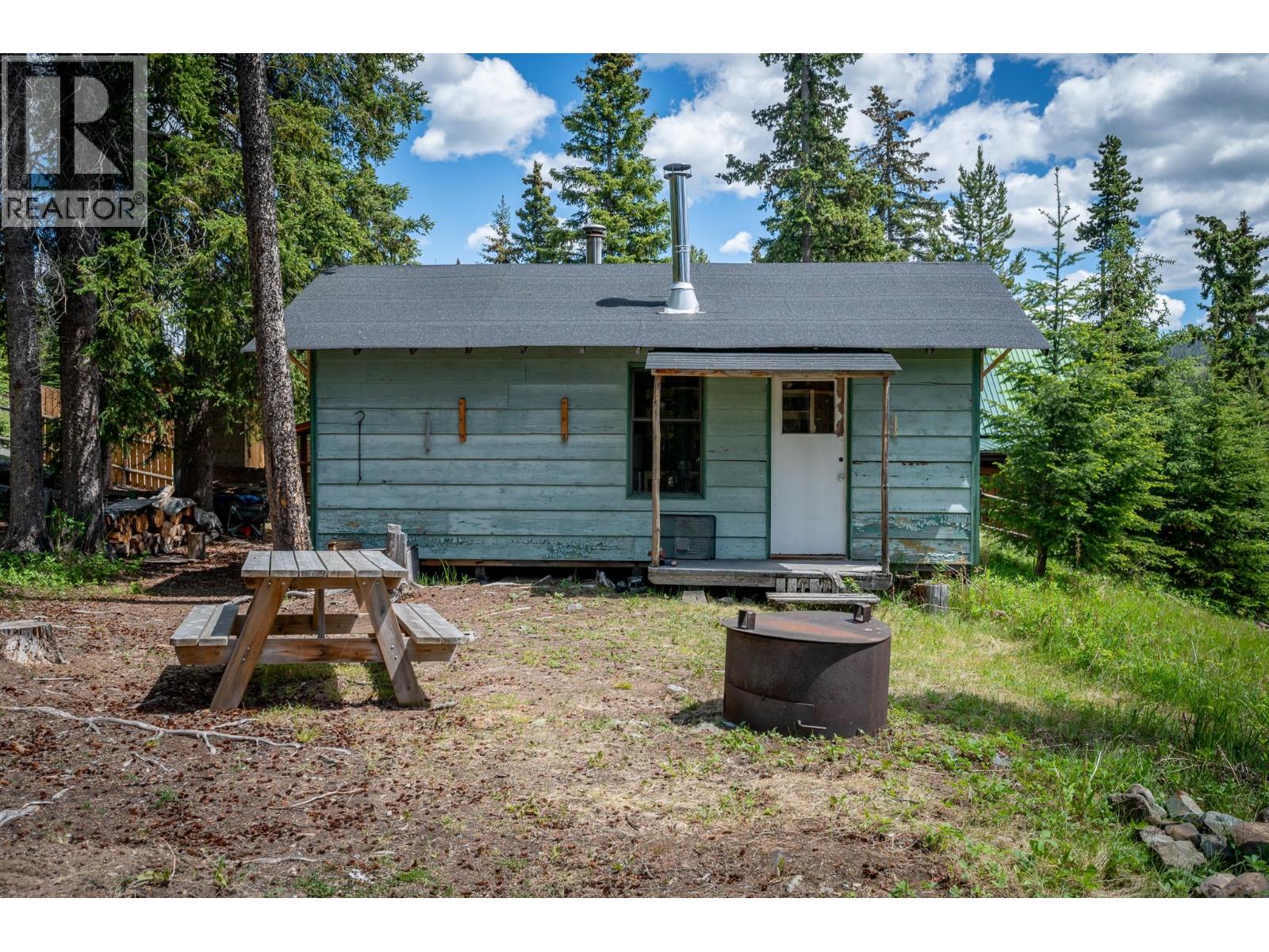 4848 PASKA LAKE Road - 4