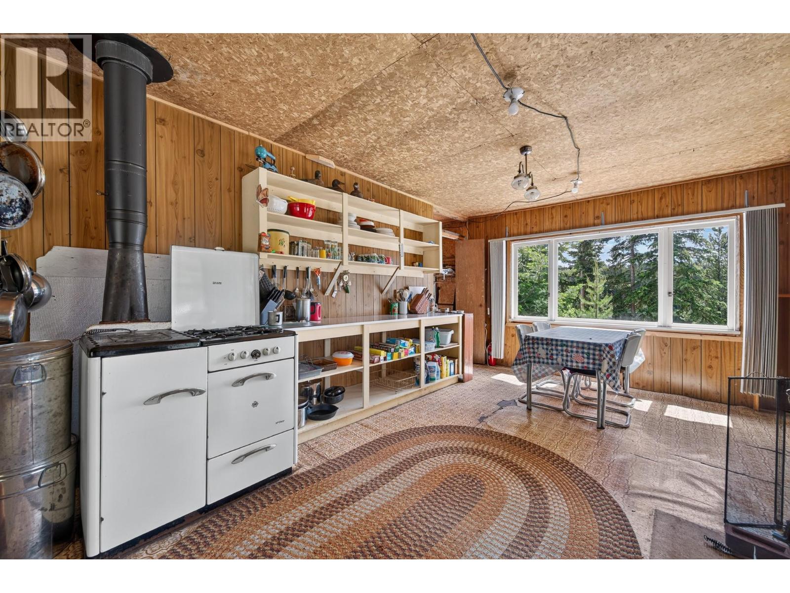 4848 PASKA LAKE Road, Logan Lake