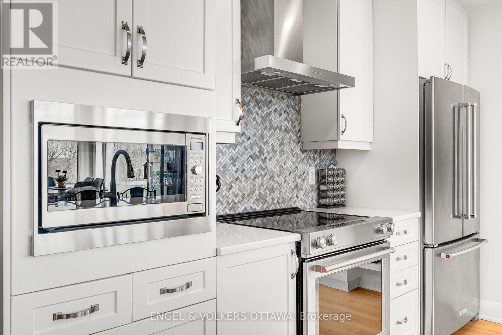 #402 110 CORTILE PRIVATE - 7