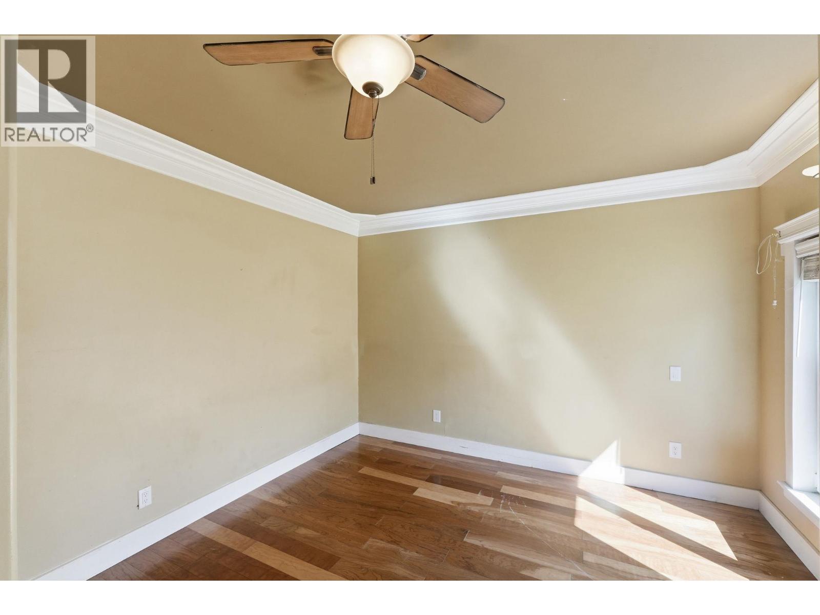 402 Truro Street - 14
