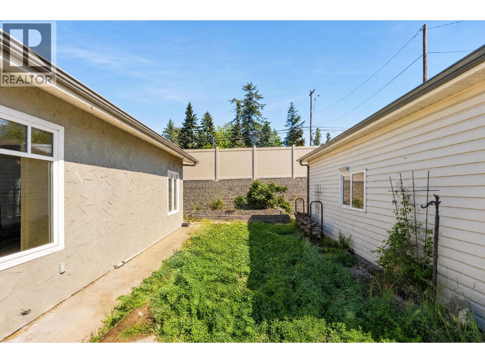 402 Truro Street - 43