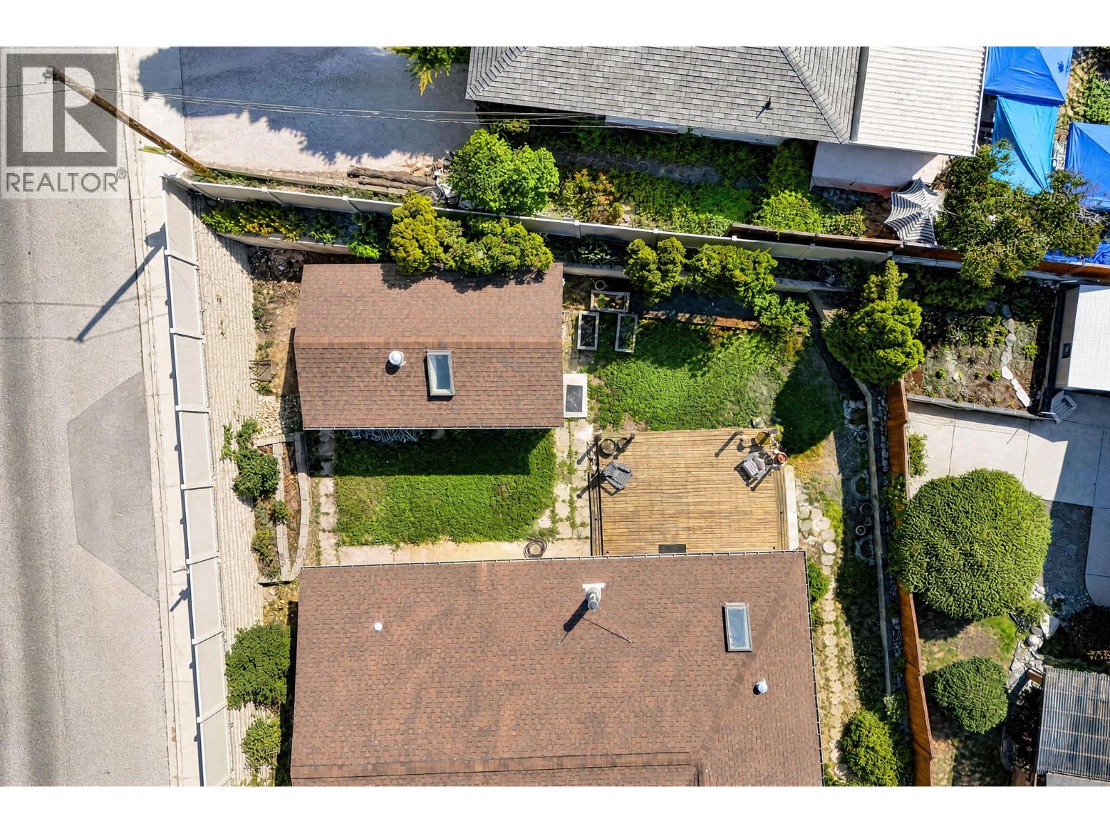 402 Truro Street - 48