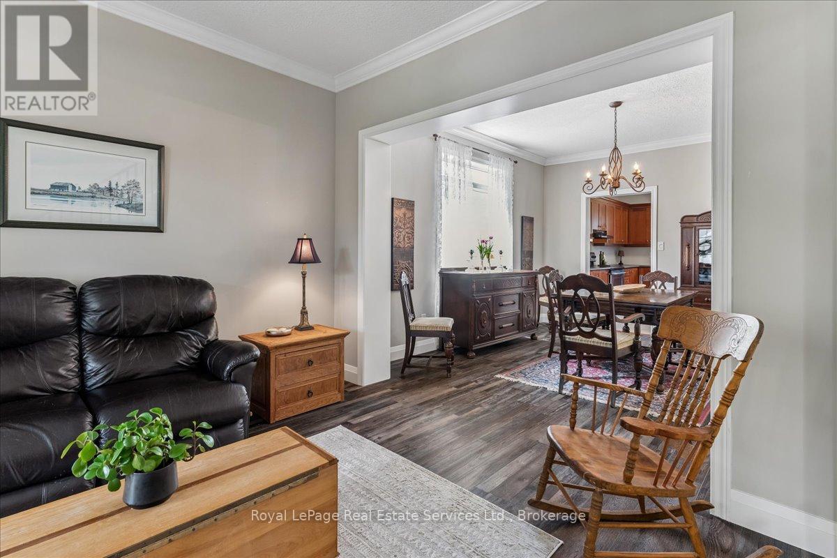 160 MAY STREET - 6
