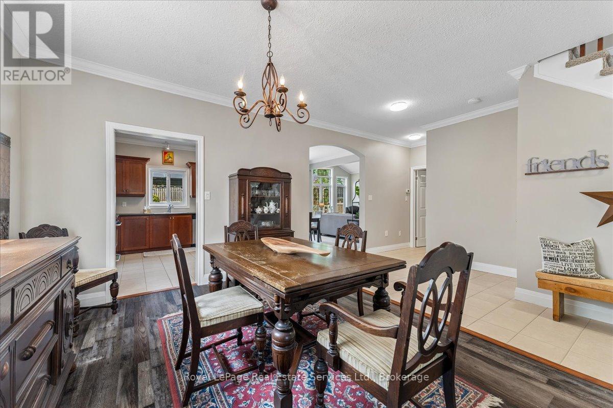 160 MAY STREET - 8