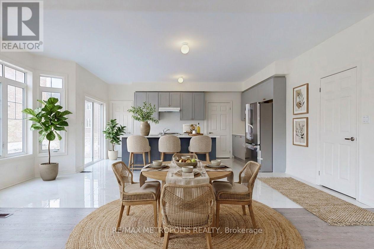 647 FLEETWOOD DRIVE - 12
