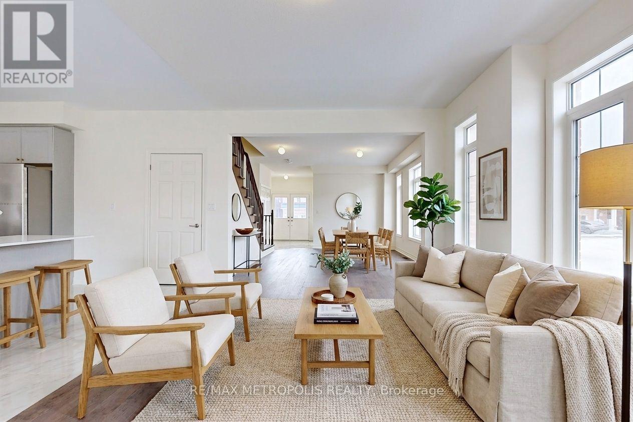 647 FLEETWOOD DRIVE - 11